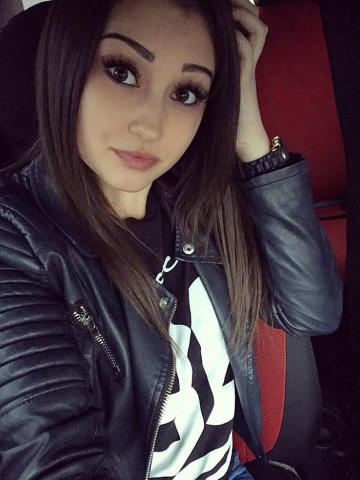 Моника фото 3